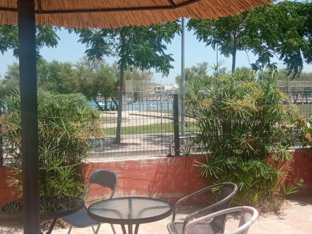 Basil Apartments And Rooms Betina  Bagian luar foto